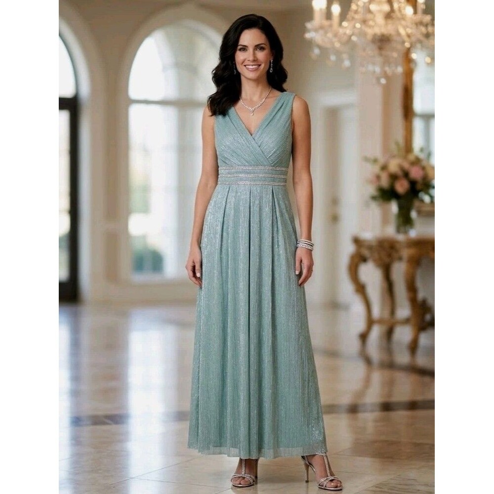 R&M Richards Women 12 Gown Dress Seafoam Green Rhinestone Wedding Formal Evening